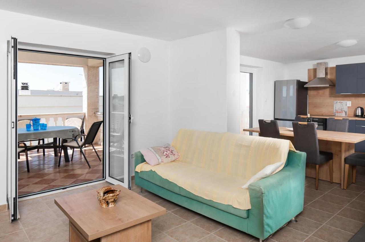 Rimagis Apartments ザボリッチ エクステリア 写真