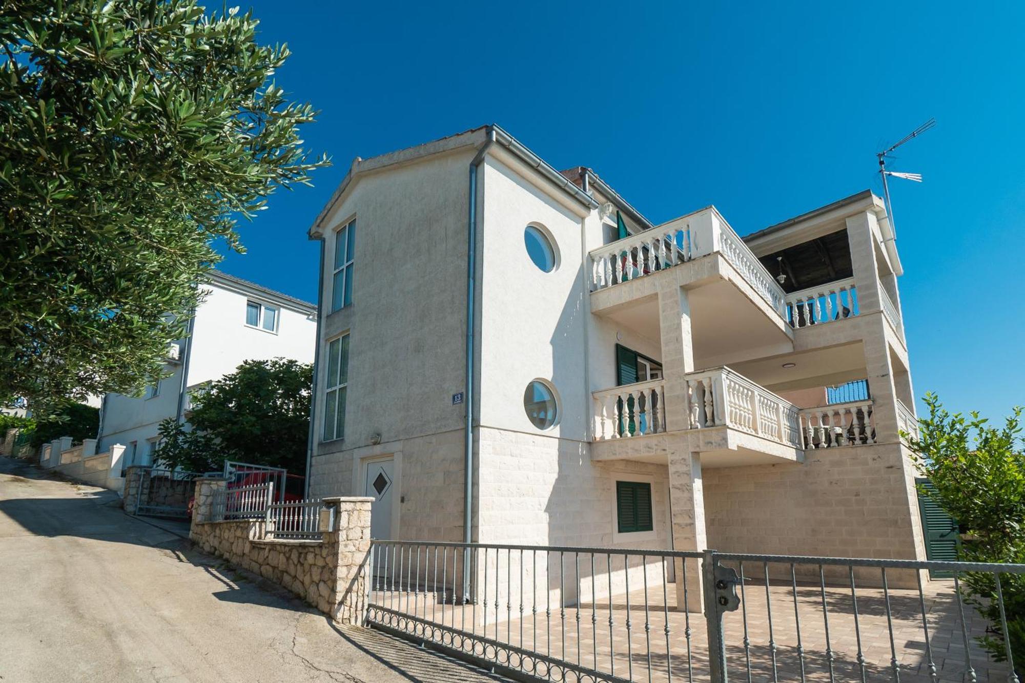 Rimagis Apartments ザボリッチ エクステリア 写真
